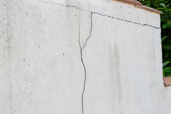 Foundation Crack Patching in Shingle Springs